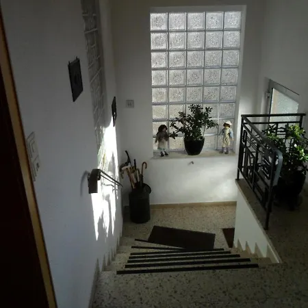 Ruime Vakantiewoning Met 4 Slaapkamers Voor Max 9 Personen