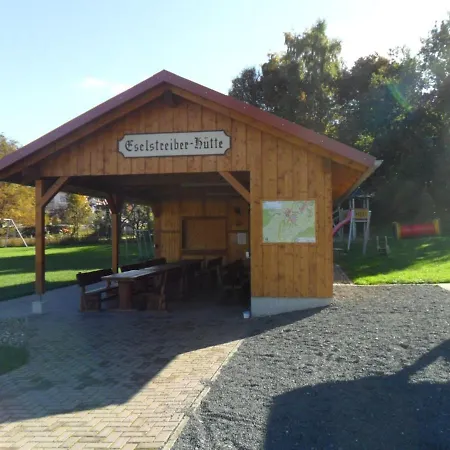 Ruime Vakantiewoning Met 4 Slaapkamers Voor Max 9 Personen Prázdninový dům