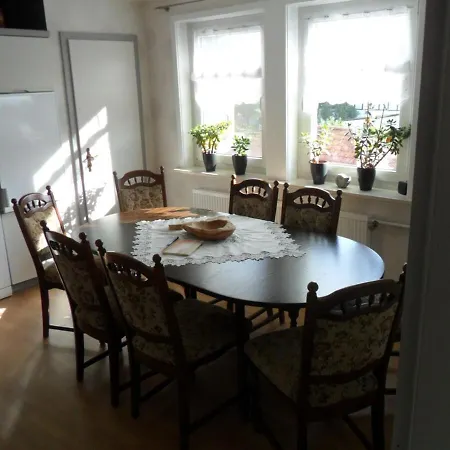 Prázdninový dům Ruime Vakantiewoning Met 4 Slaapkamers Voor Max 9 Personen *