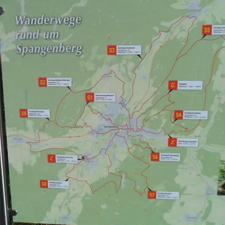 Spacious Vacation For Up To 9 People Hébergement de vacances *