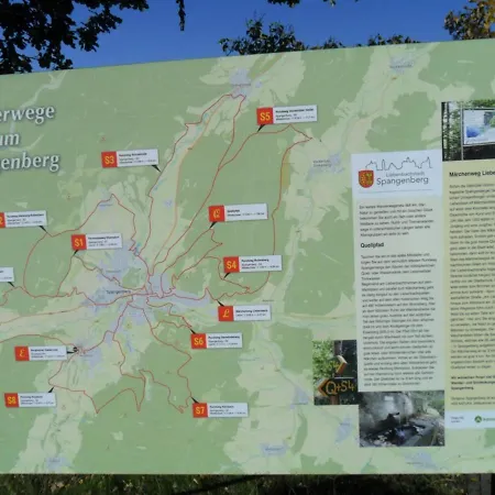 Spacious Vacation For Up To 9 People Hébergement de vacances *