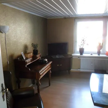 Ruime Vakantiewoning Met 4 Slaapkamers Voor Max 9 Personen *