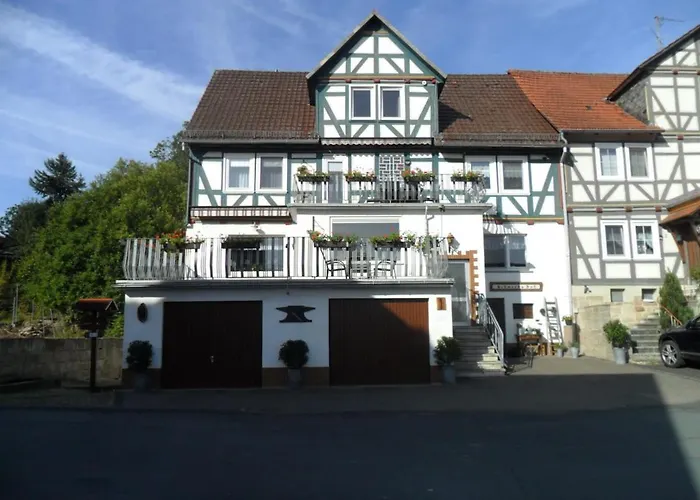 Spacious Vacation For Up To 9 People Hébergement de vacances *