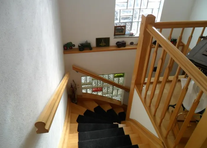 Spacious Vacation For Up To 9 People