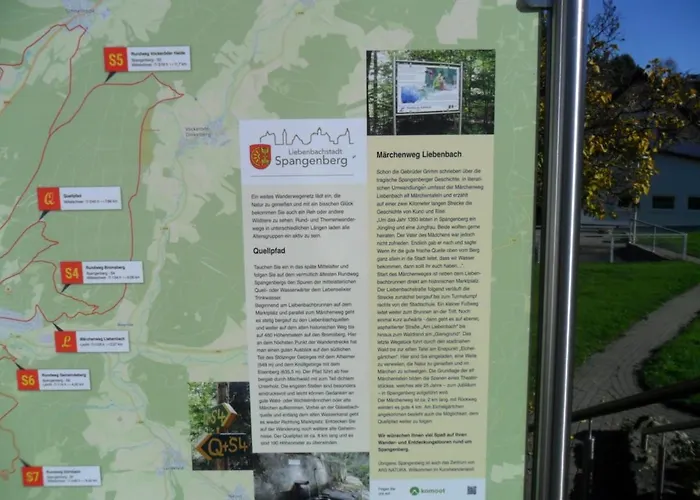 Prázdninový dům Ruime Vakantiewoning Met 4 Slaapkamers Voor Max 9 Personen