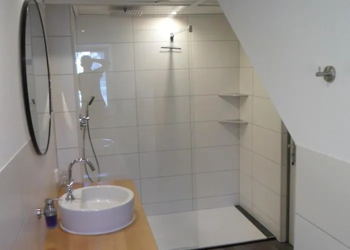 Ruime Vakantiewoning Met 4 Slaapkamers Voor Max 9 Personen * Spangenberg