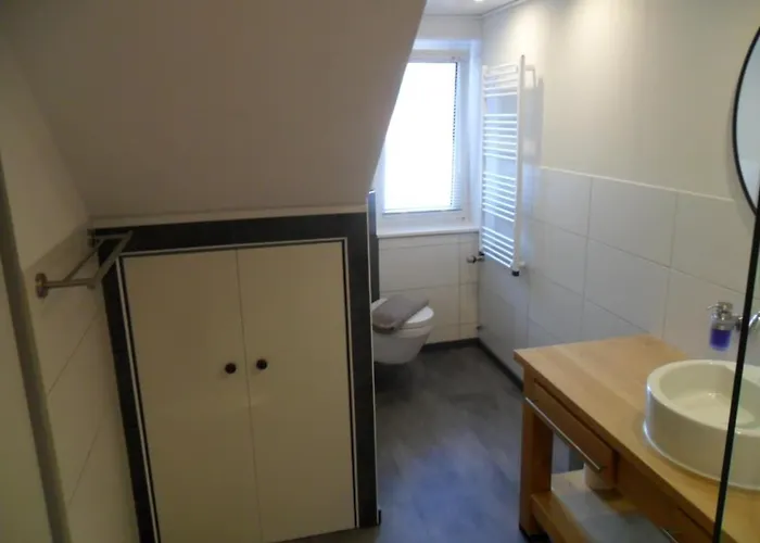 Ruime Vakantiewoning Met 4 Slaapkamers Voor Max 9 Personen * Spangenberg