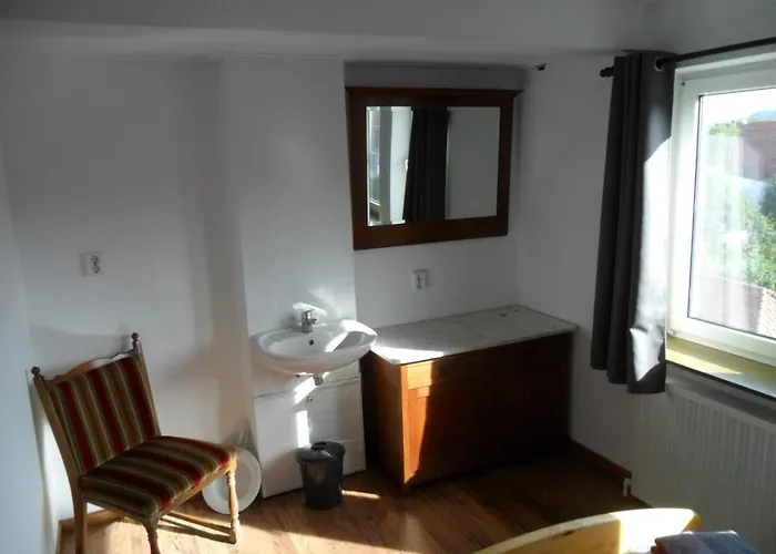 Hébergement de vacances Spacious Vacation For Up To 9 People *